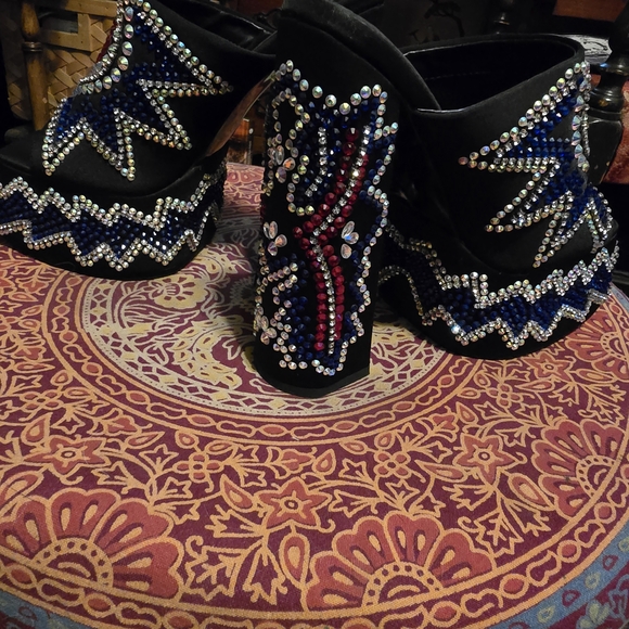 Azalea Wang Black and Red Crystal Platform Heels - Picture 3 of 3
